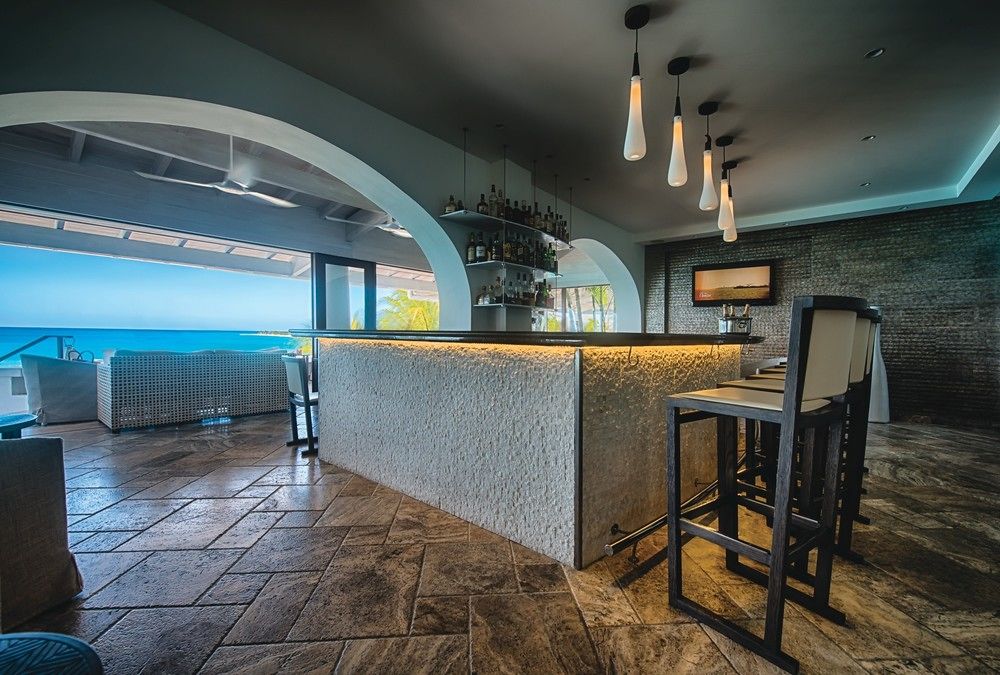 Baie Lounge Bar